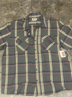 Wrangler Olive and Black Plaid Button-Down Shirt NWT Size XL